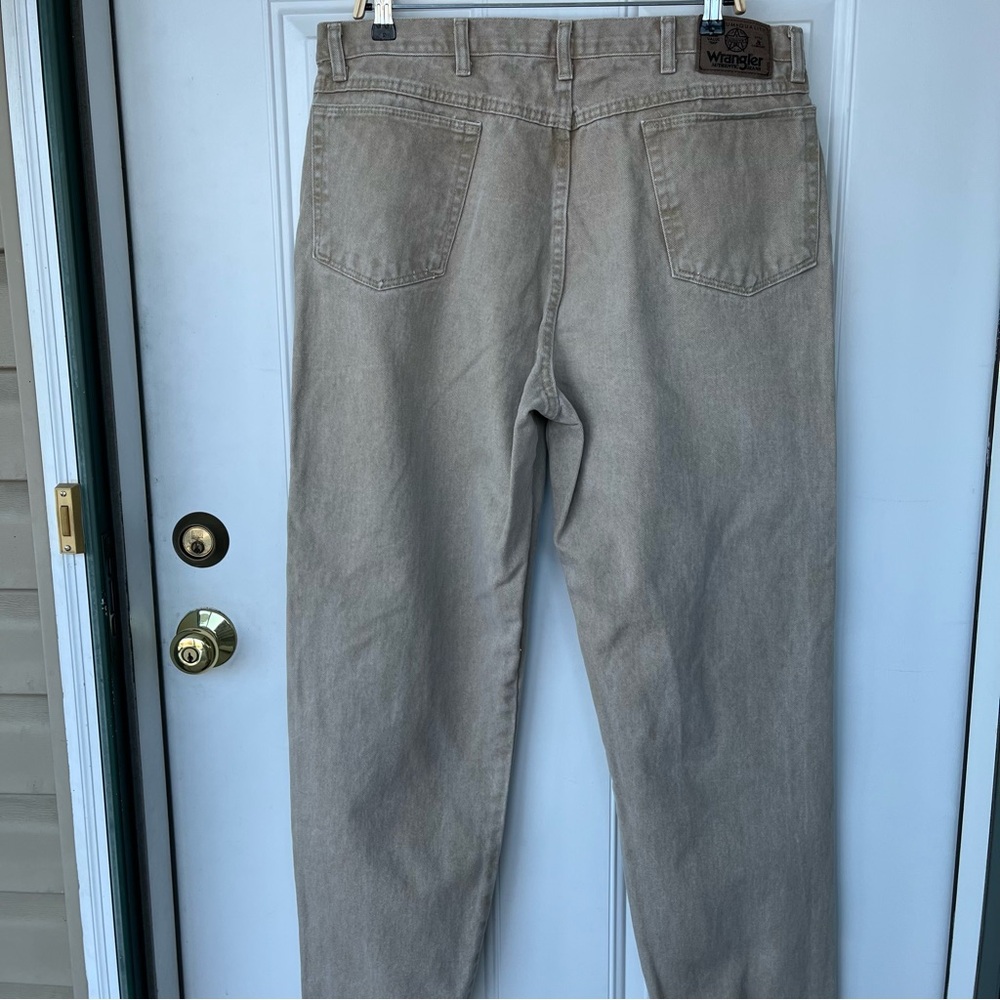 •WRANGLER• Men's Tan Premium Quality Authentic Denim Jeans - Size 40x32 - Picture 5 of 7